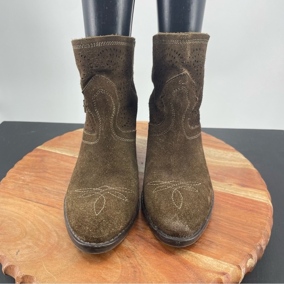 Naughty Monkey Western Laser Cut Buckle Ankle Boot, brown suede 6.5 - Picture 2 of 8